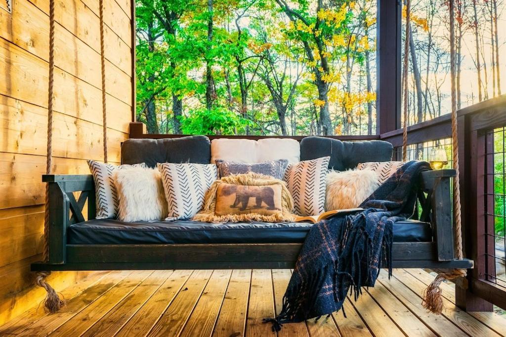 Nordic Mountain Modern Lodge - Family Friendly Luxury Cabin In Walden'S Ridge เซอเวียร์วีล ภายนอก รูปภาพ