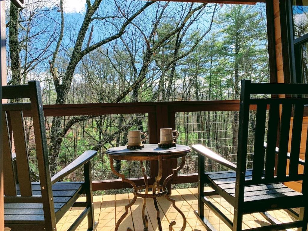 Nordic Mountain Modern Lodge - Family Friendly Luxury Cabin In Walden'S Ridge เซอเวียร์วีล ภายนอก รูปภาพ
