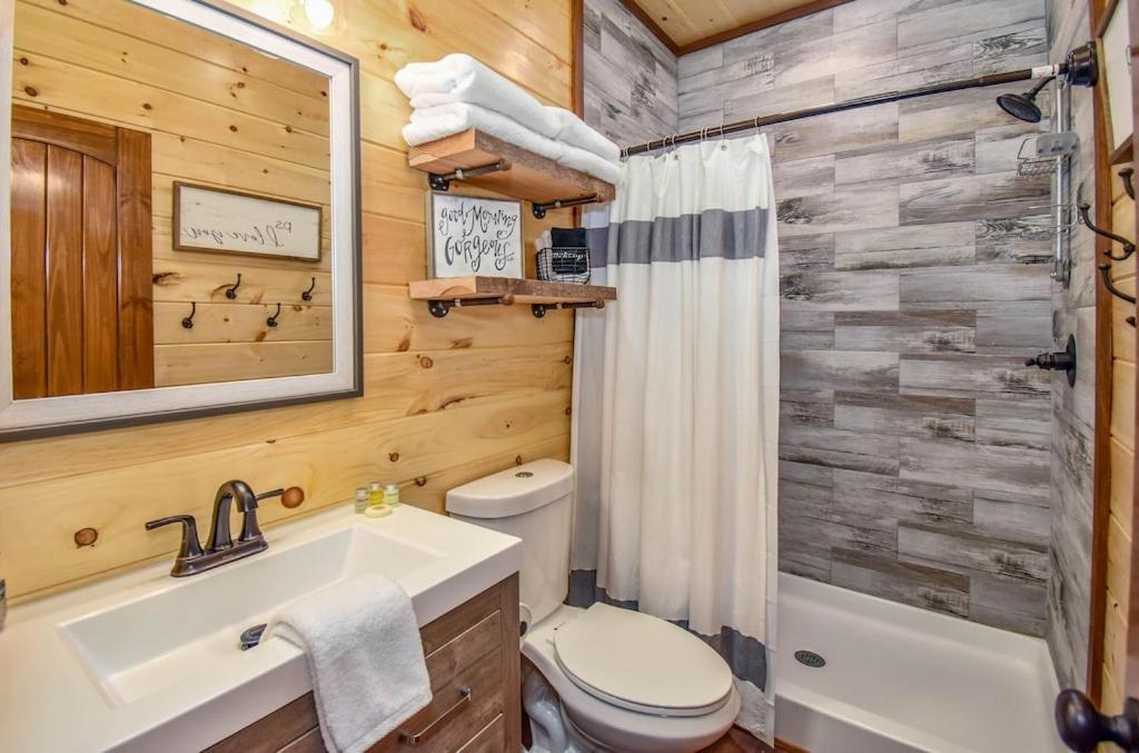 Nordic Mountain Modern Lodge - Family Friendly Luxury Cabin In Walden'S Ridge เซอเวียร์วีล ภายนอก รูปภาพ