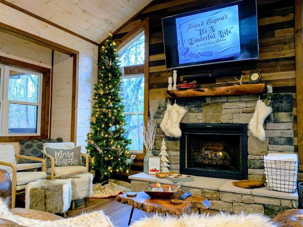 Nordic Mountain Modern Lodge - Family Friendly Luxury Cabin In Walden'S Ridge เซอเวียร์วีล ภายนอก รูปภาพ